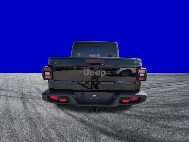 Used 2025 Jeep Gladiator Mojave w/ Safety Group AWD/4WD image 5