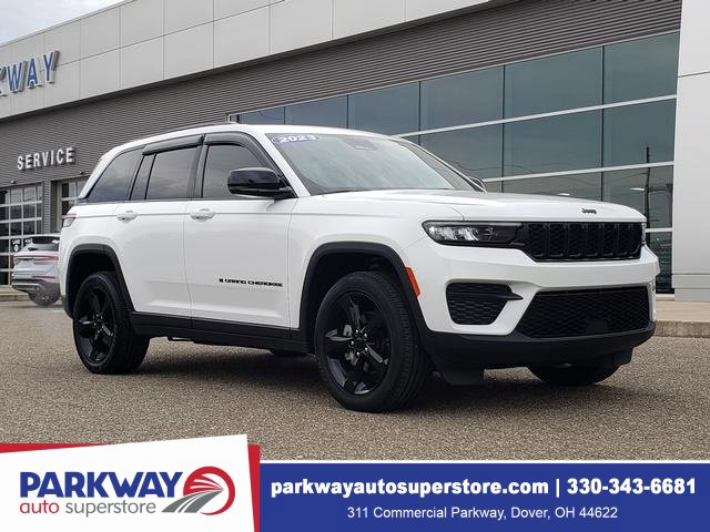 Used 2023 Jeep Grand Cherokee Altitude
