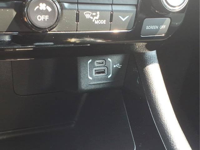 Used 2024 Jeep Compass Limited AWD/4WD image 14