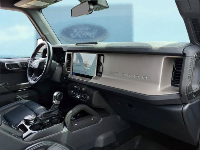 Certified 2025 Ford Bronco Outer Banks w/ Sasquatch Package AWD/4WD image 21