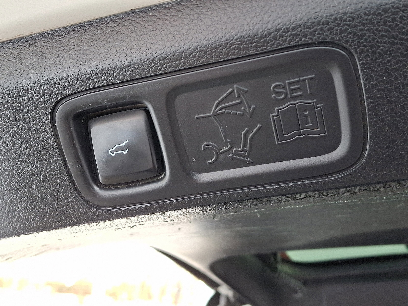 Certified 2021 Ford Expedition Limited image 30