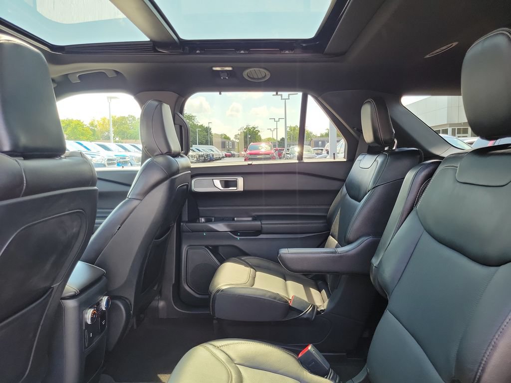 Certified 2020 Ford Explorer ST AWD/4WD image 14