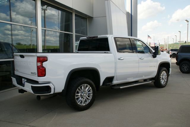 Used 2020 Chevrolet Silverado 2500 High Country w/ Safety Package II image 3