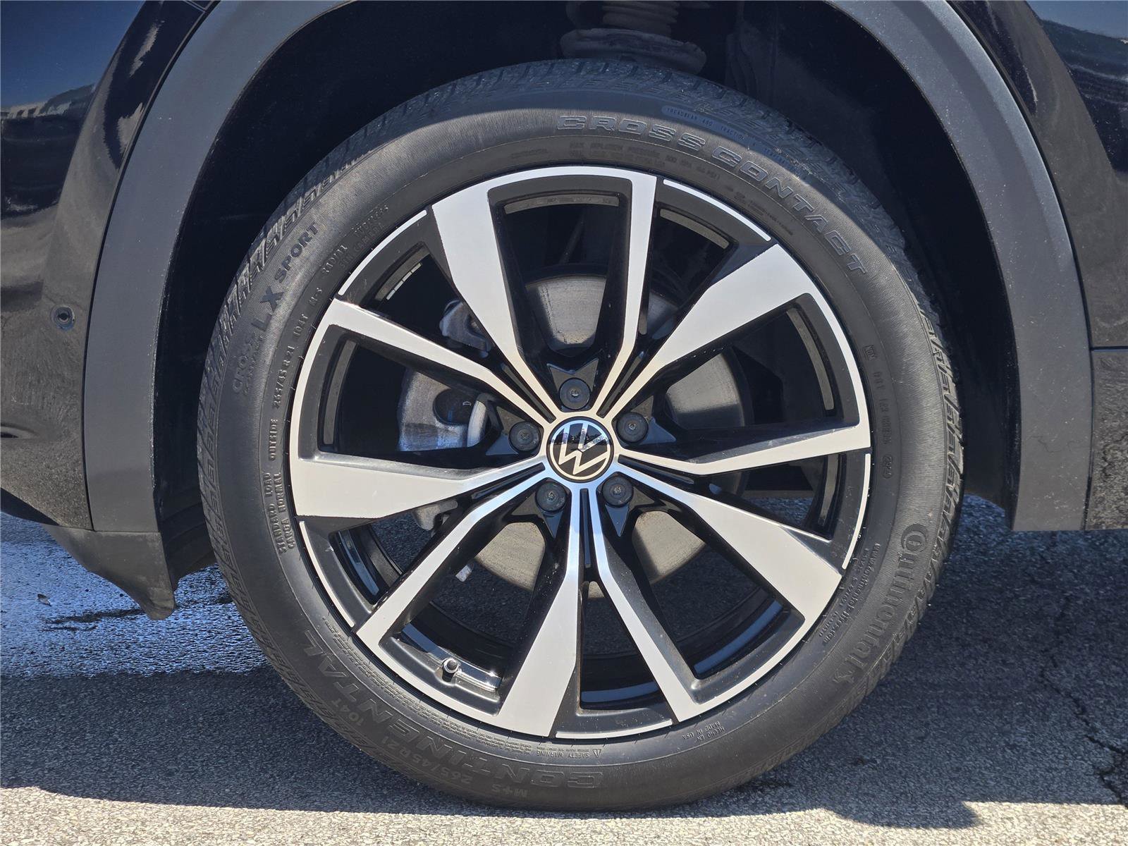 Used 2024 Volkswagen Atlas SEL Premium R-Line AWD/4WD image 11
