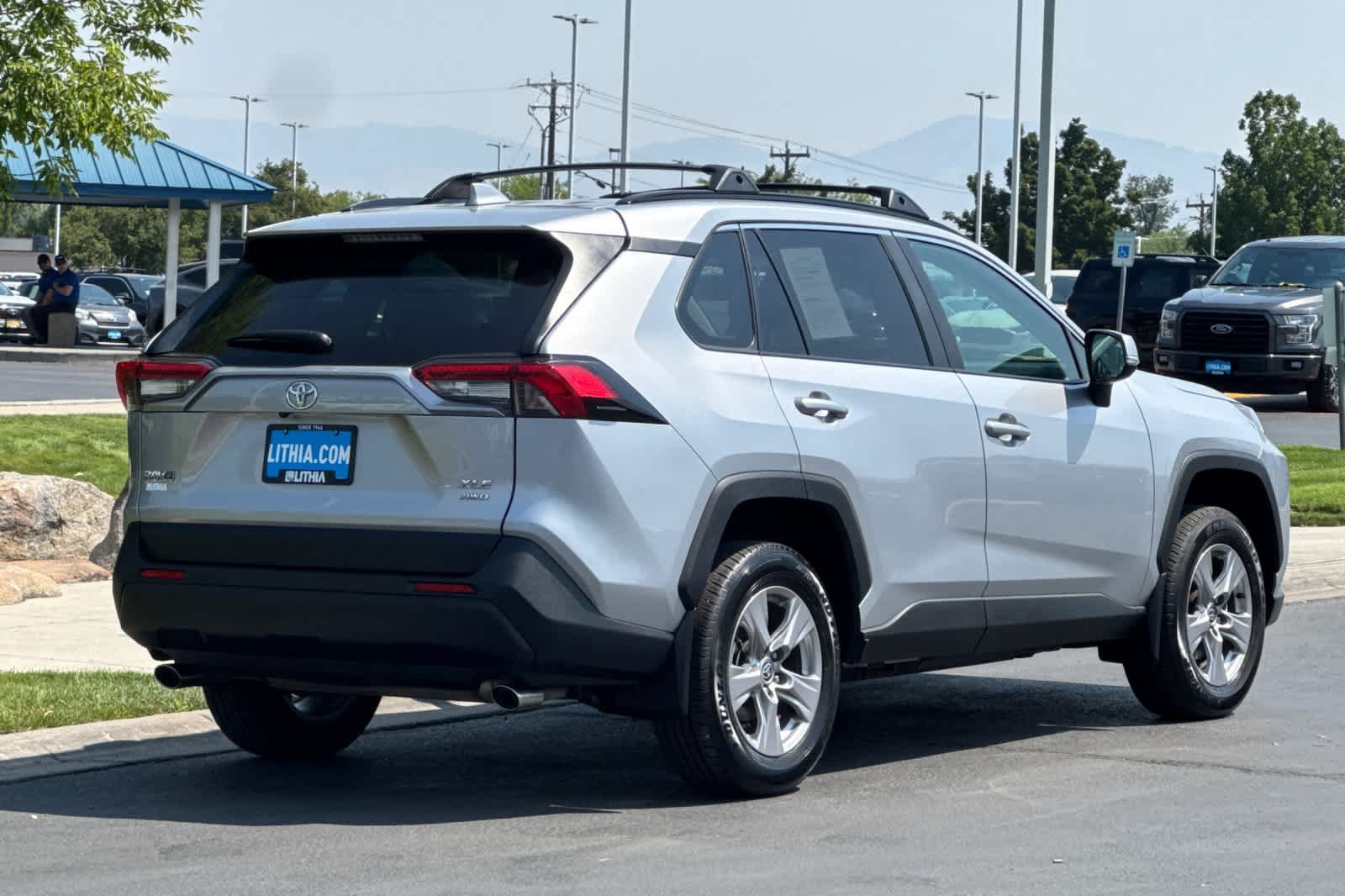 Used 2025 Toyota RAV4 XLE w/ Convenience Package AWD/4WD image 2