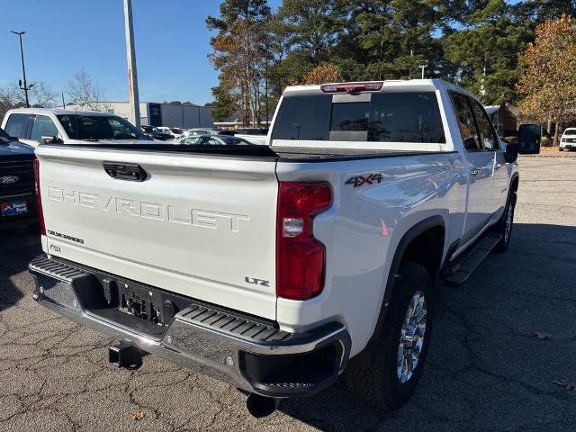 Used 2024 Chevrolet Silverado 2500 LTZ w/ LTZ Premium Package image 5