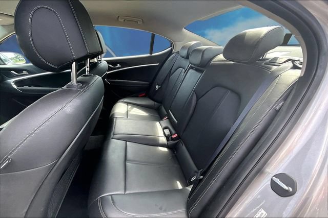 Used 2025 Genesis G70 2.5T RWD image 23
