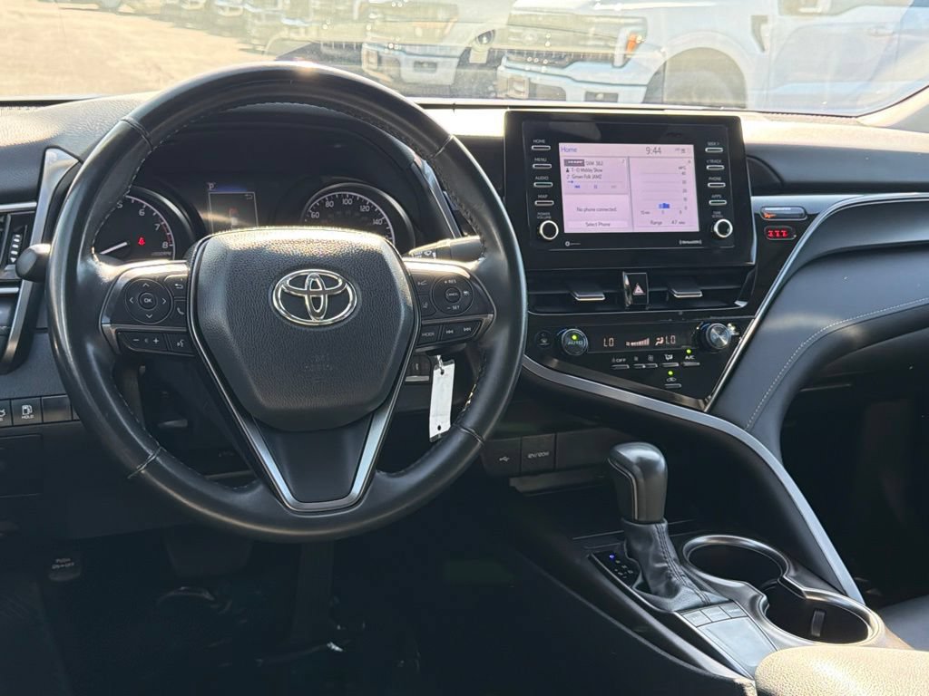 Used 2024 Toyota Camry SE w/ Blackout Package (TMS) FWD image 33