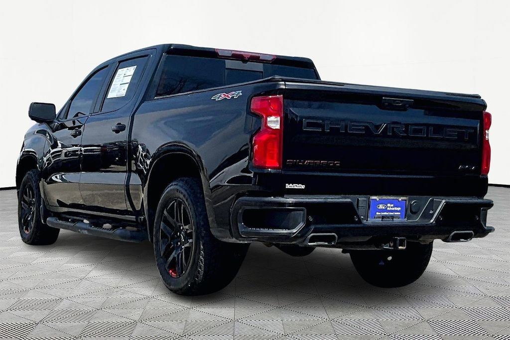 Used 2024 Chevrolet Silverado 1500 RST w/ Redline Edition image 2