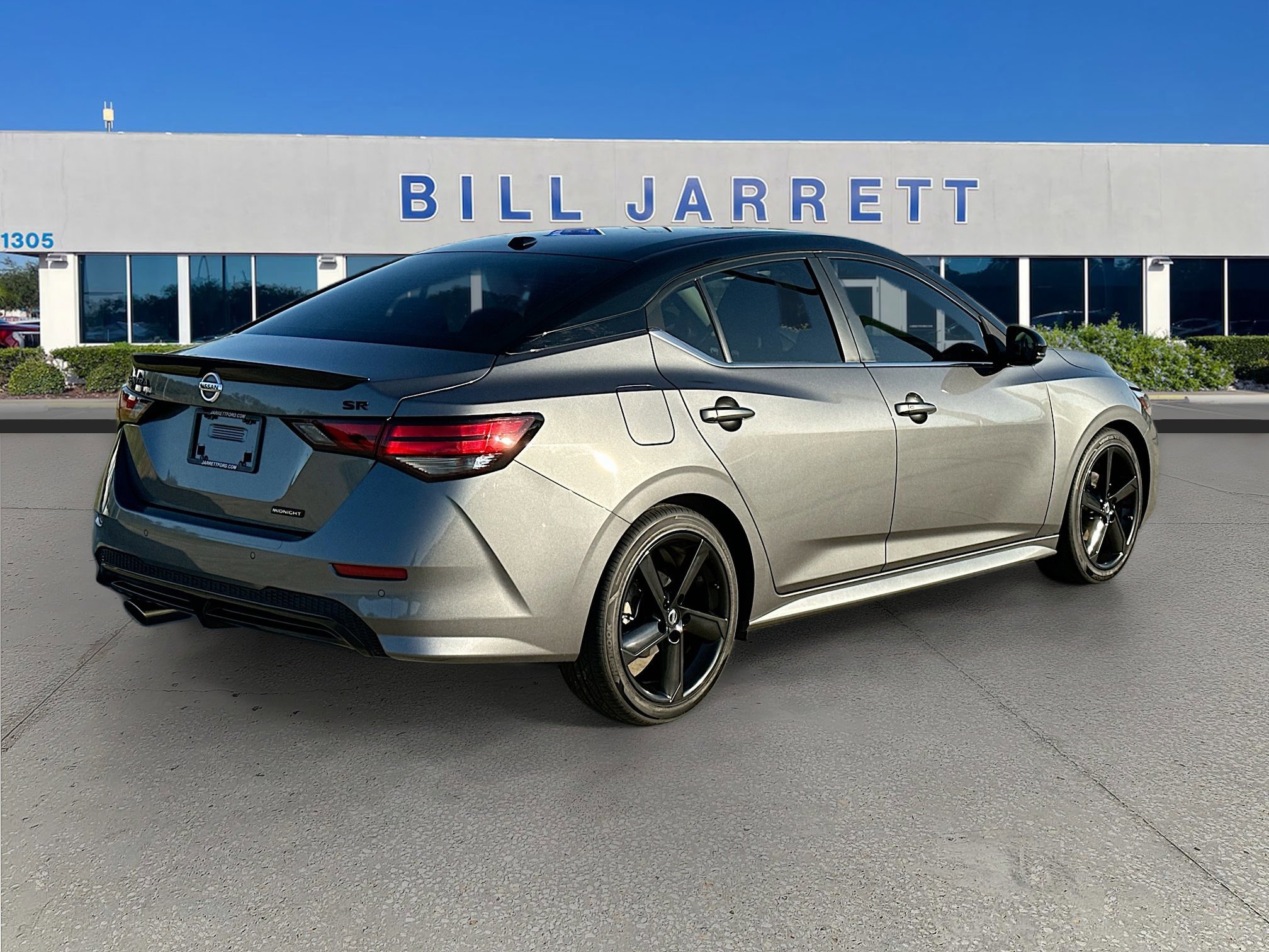Used 2023 Nissan Sentra SR w/ Midnight Edition Package image 5