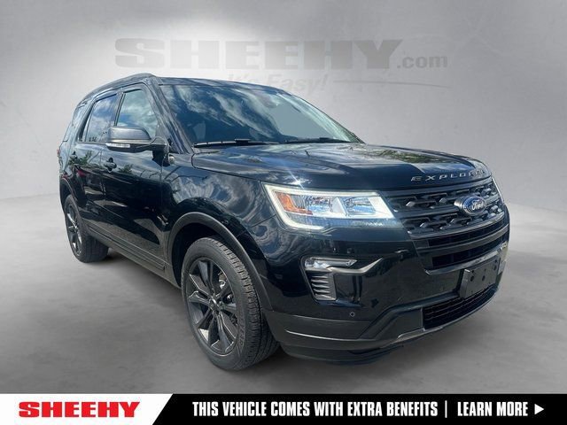 Certified 2018 Ford Explorer XLT w/ Equipment Group 202A AWD/4WD image 1