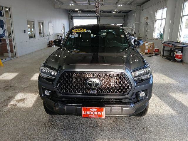 Used 2021 Toyota Tacoma Limited w/ Nightshade Package image 8