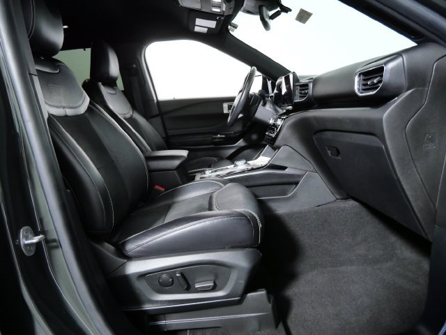 Certified 2022 Ford Explorer ST w/ ST Street Pack AWD/4WD image 8