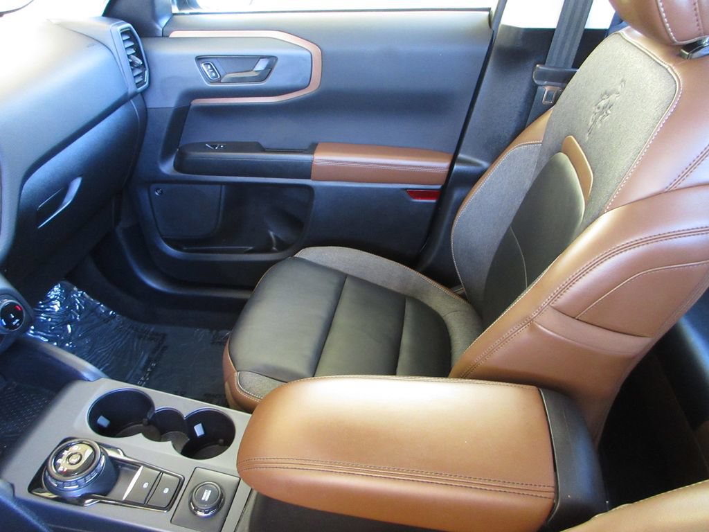 Certified 2023 Ford Bronco Sport Outer Banks w/ Tech Package AWD/4WD image 23