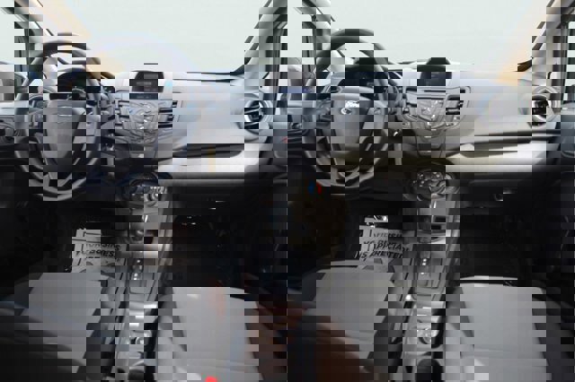 Certified 2019 Ford Fiesta S image 11