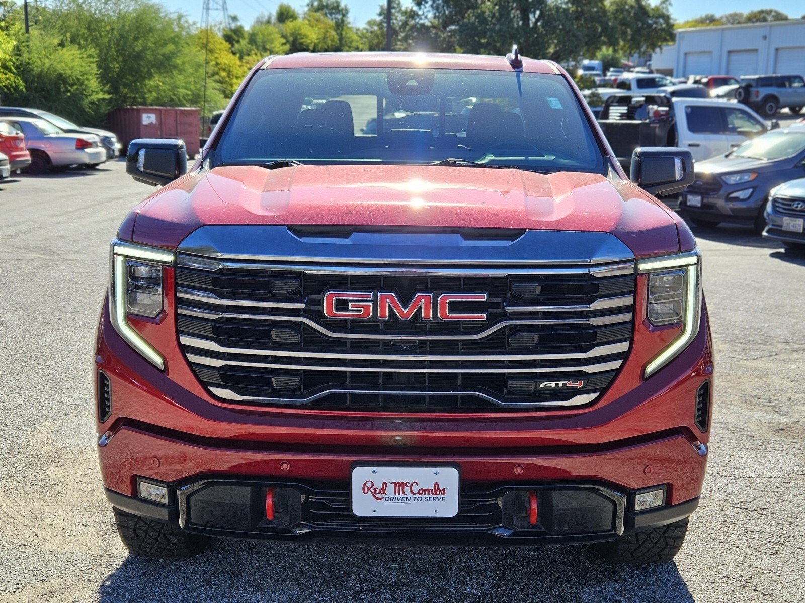 Used 2024 GMC Sierra 1500 AT4 w/ Technology Package image 8