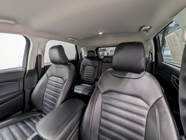 Certified 2024 Ford Edge SEL AWD/4WD image 13