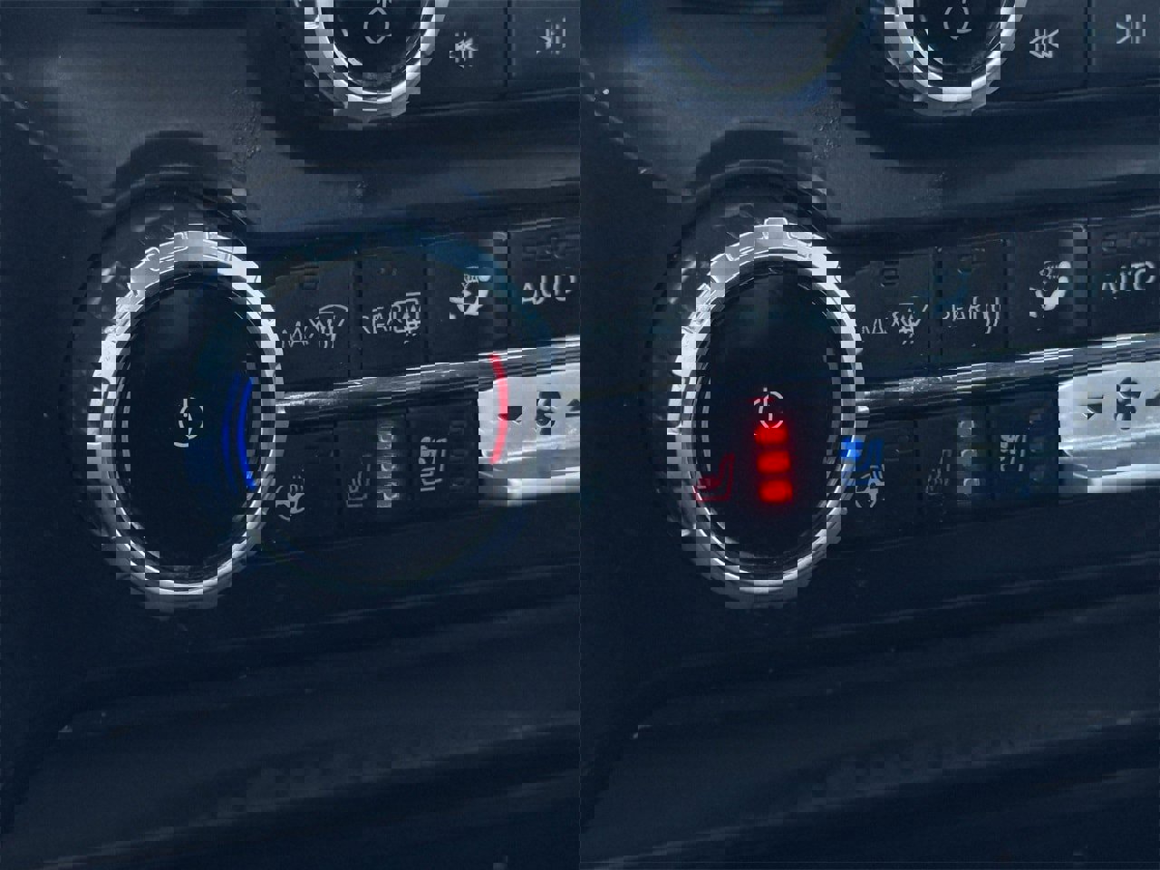 Certified 2023 Ford F350 Lariat w/ Lariat Ultimate Package image 19