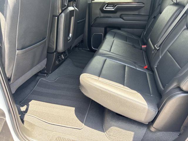 Used 2025 GMC Sierra 1500 SLT AWD/4WD image 19