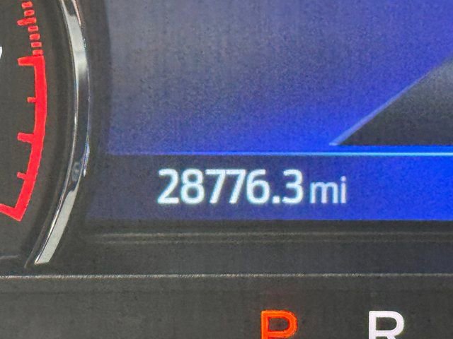 Certified 2022 Ford Explorer XLT image 18