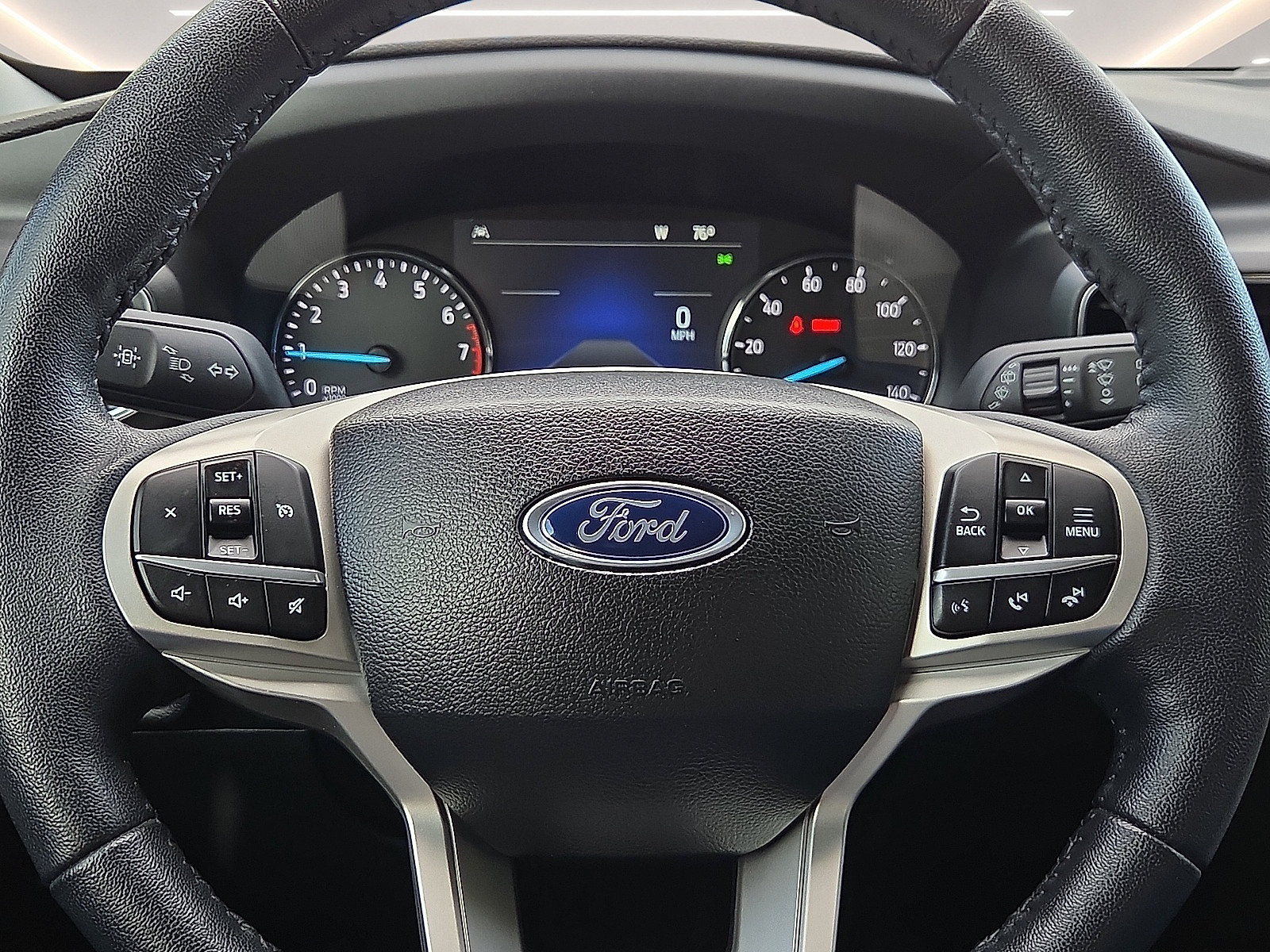 Certified 2023 Ford Explorer XLT w/ Equipment Group 202A AWD/4WD image 24