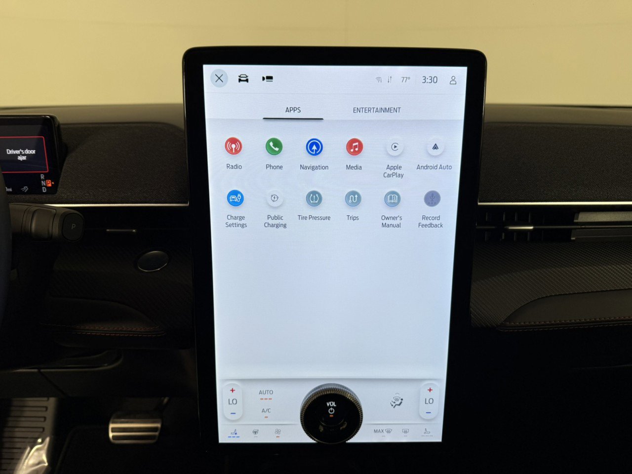 Certified 2025 Ford Mustang Mach-E Premium w/ Sport Appearance Package AWD/4WD image 19