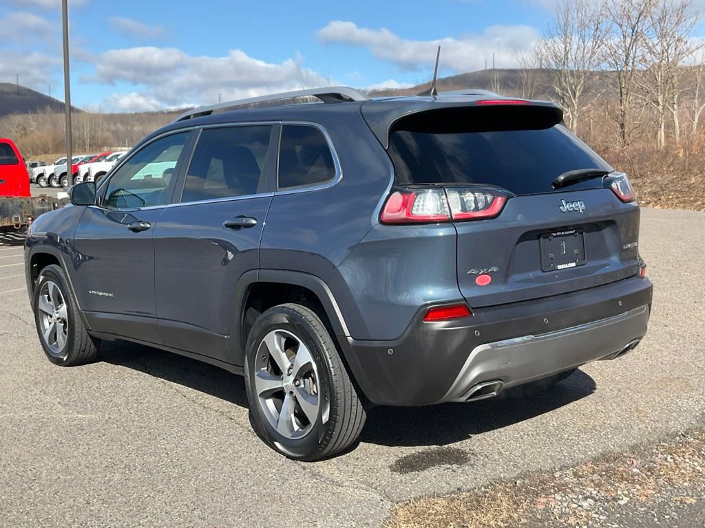 Used 2021 Jeep Cherokee Limited image 32