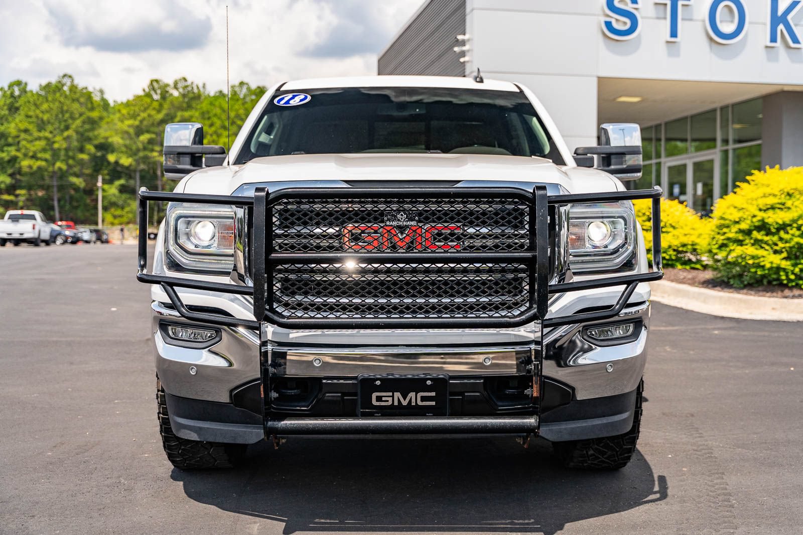 Used 2018 GMC Sierra 1500 SLT w/ Texas SLT Premium Package AWD/4WD image 2