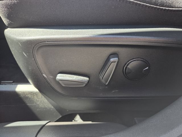 Certified 2023 Ford Escape Active FWD image 19