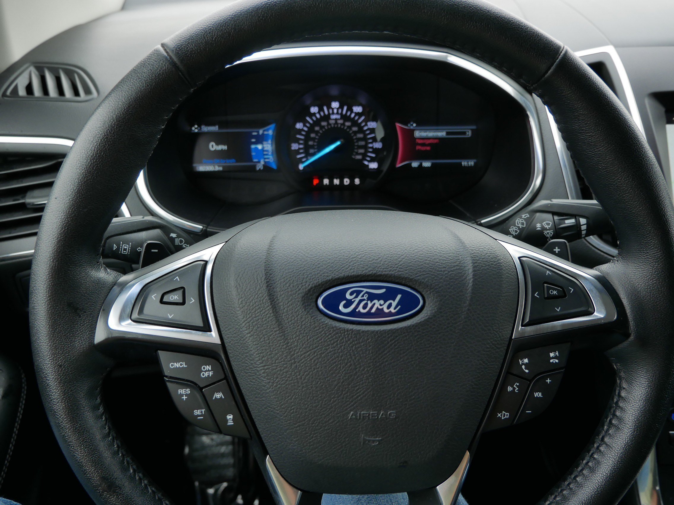 Certified 2019 Ford Edge Titanium w/ Equipment Group 301A AWD/4WD image 25