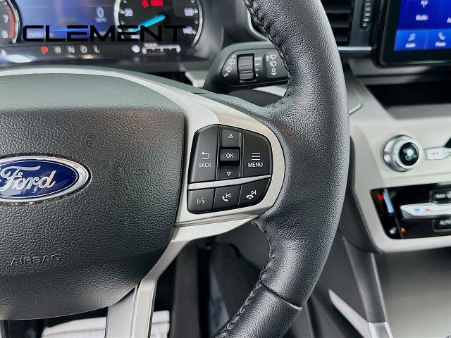 Certified 2022 Ford Explorer XLT w/ Equipment Group 202A AWD/4WD image 17