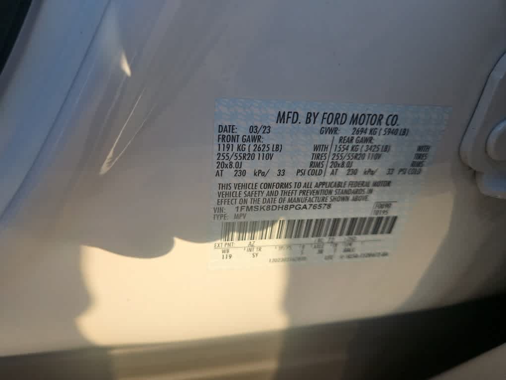 Certified 2023 Ford Explorer XLT w/ Equipment Group 202A AWD/4WD image 22