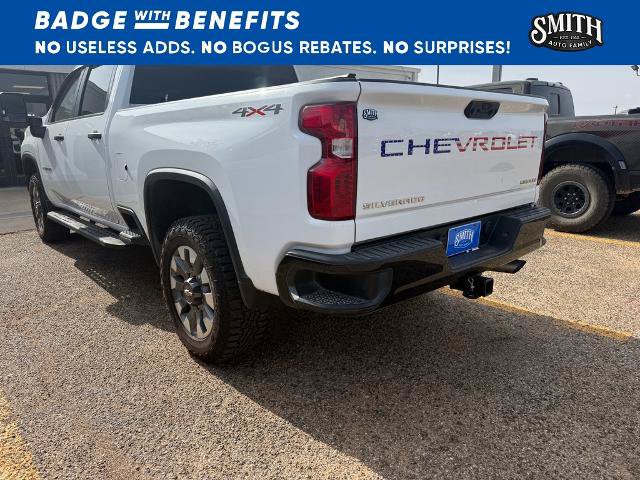 Used 2022 Chevrolet Silverado 2500 Custom w/ Custom Value Package AWD/4WD image 7