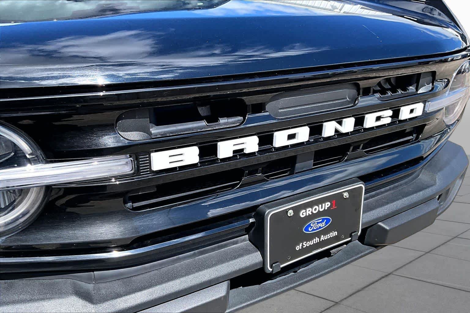 Certified 2025 Ford Bronco Outer Banks AWD/4WD image 30