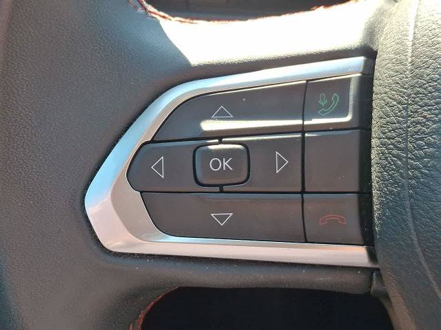 Used 2024 Jeep Compass Trailhawk AWD/4WD image 23