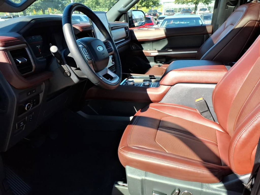 Certified 2024 Ford Expedition Max Limited AWD/4WD image 10