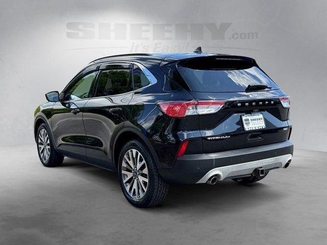 Certified 2020 Ford Escape Titanium AWD/4WD image 12