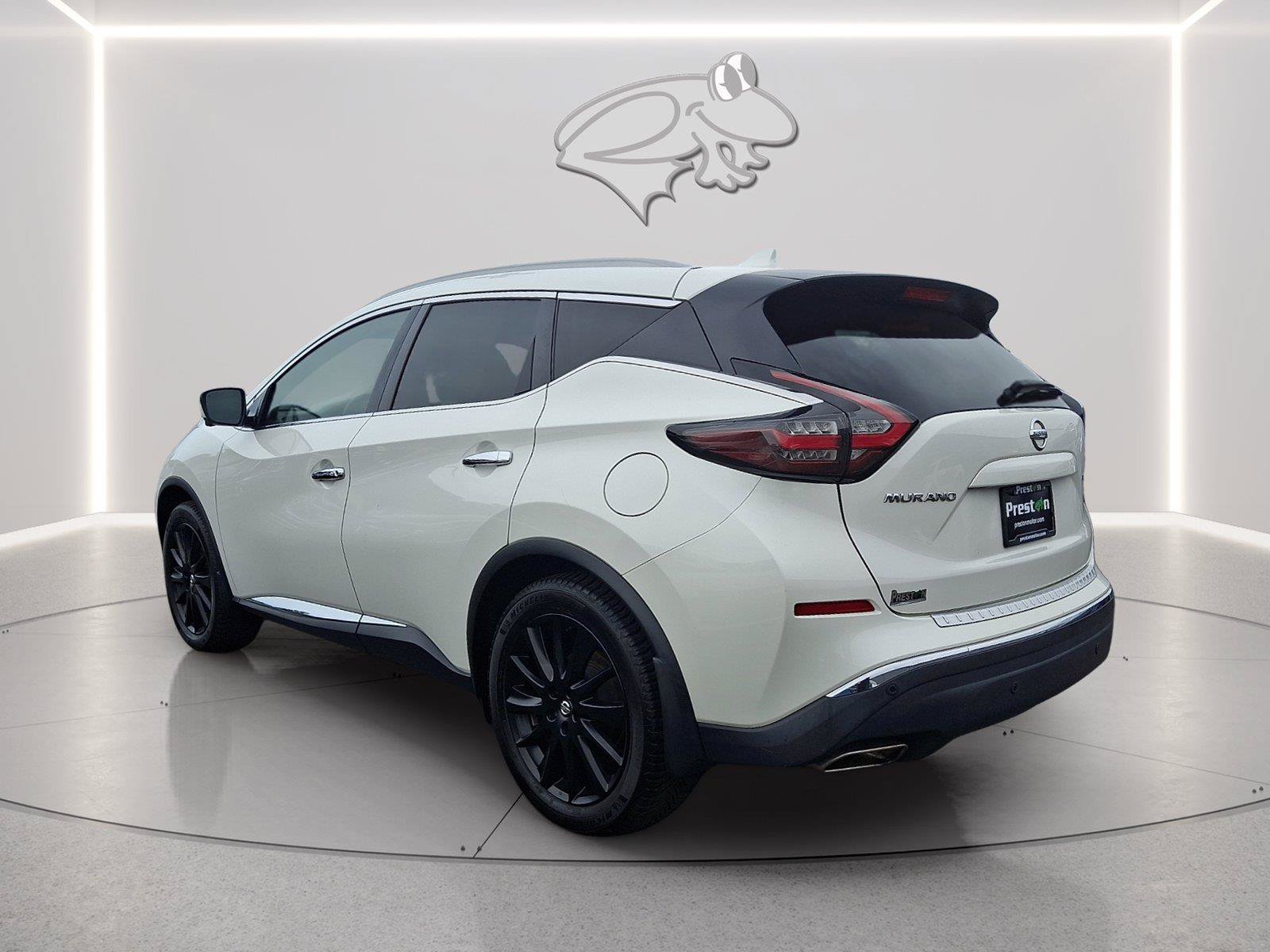 Used 2019 Nissan Murano Platinum w/ Cargo Package AWD/4WD image 2