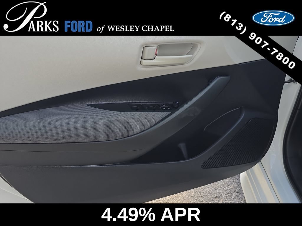 Used 2022 Toyota Corolla LE FWD image 16