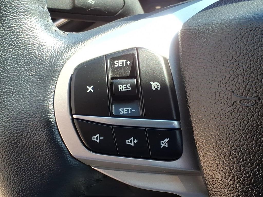 Certified 2023 Ford Explorer XLT w/ Equipment Group 202A AWD/4WD image 28