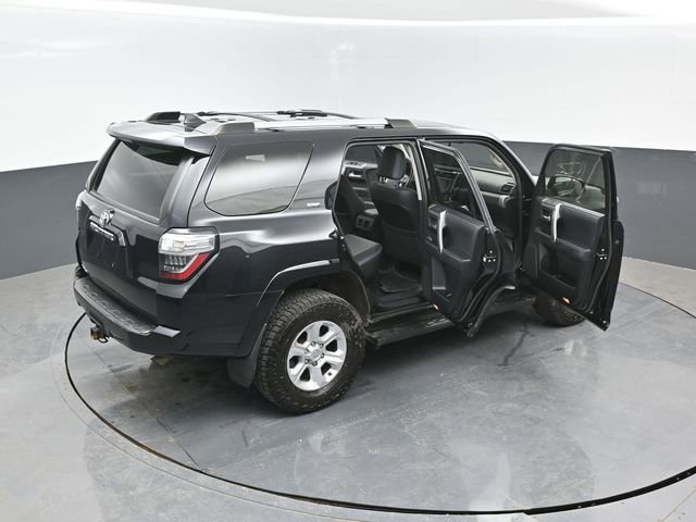 Used 2021 Toyota 4Runner SR5 Premium w/ Moonroof Package AWD/4WD image 26