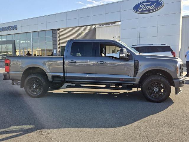 Certified 2025 Ford F250 Lariat w/ Lariat Ultimate Package AWD/4WD image 4