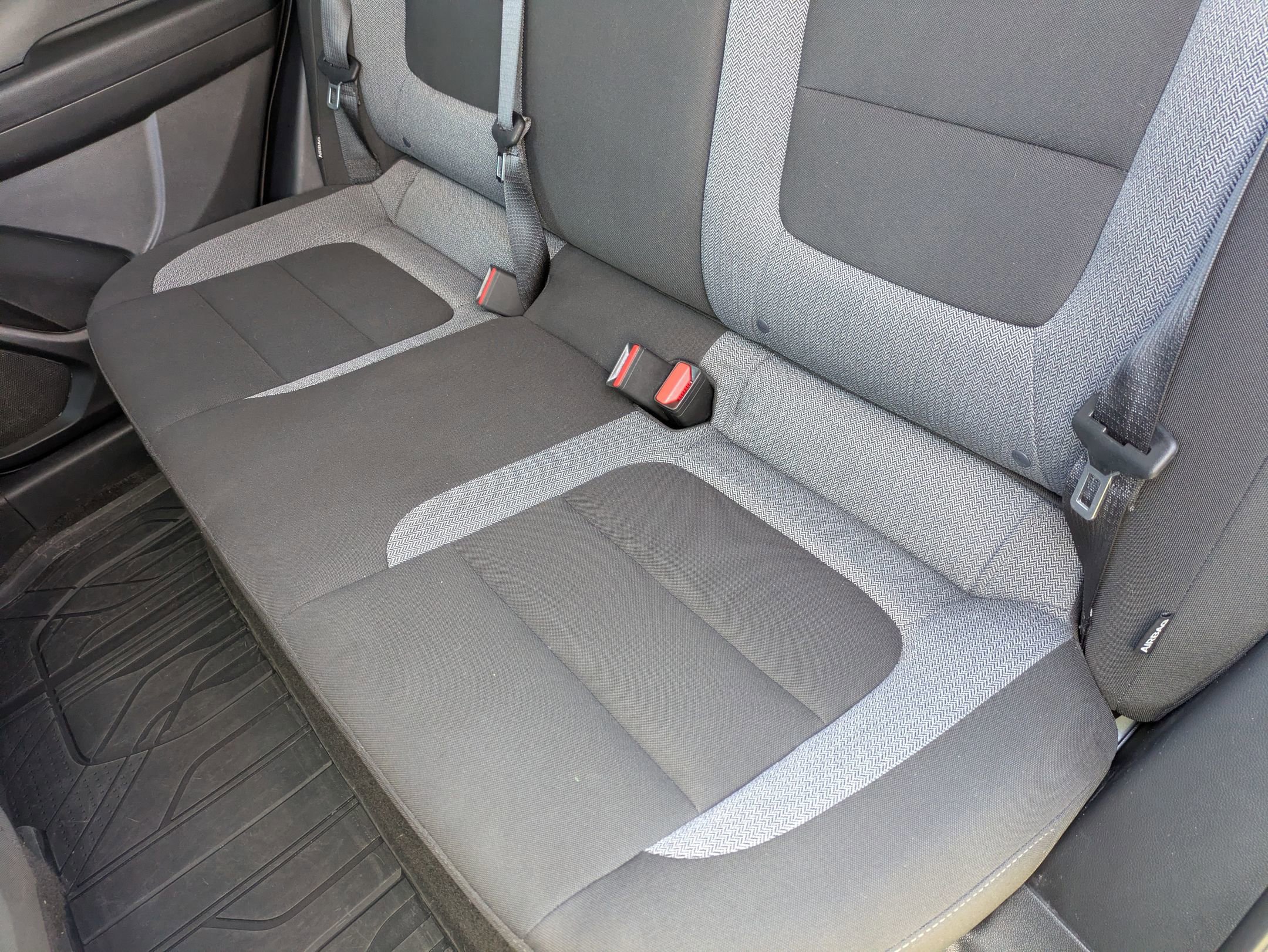 Used 2025 Chevrolet TrailBlazer LT w/ Driver Confidence Package image 28