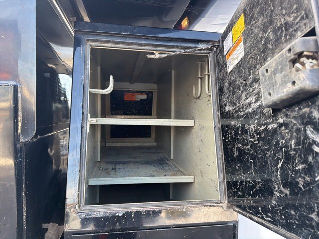 Certified 2019 Ford F550 4x4 Regular Cab Super Duty image 19