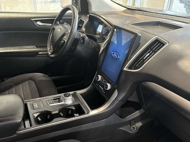 Certified 2024 Ford Edge SE w/ Black Appearance Package image 27