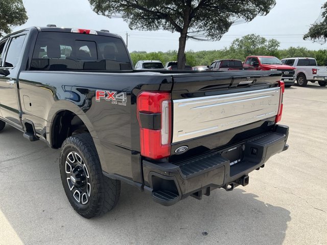 Certified 2024 Ford F350 Platinum w/ FX4 Off-Road Package AWD/4WD image 17