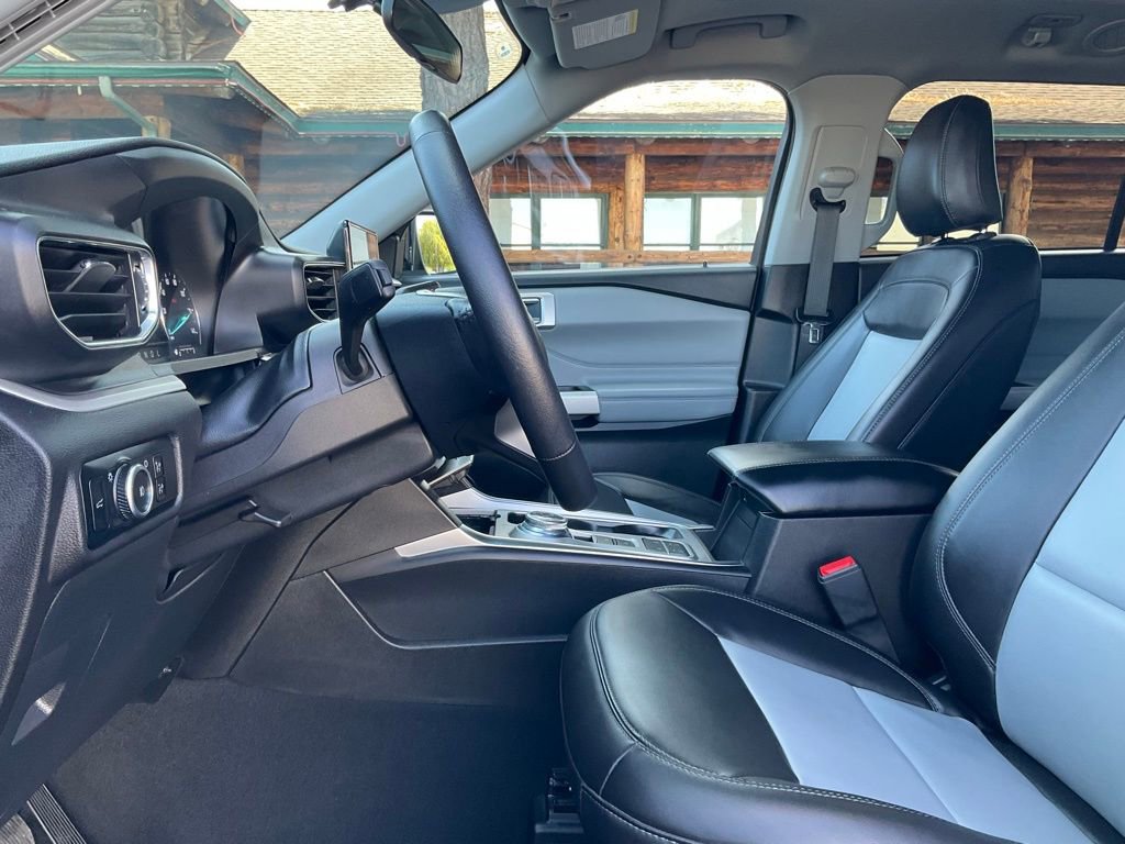 Certified 2024 Ford Explorer XLT w/ Equipment Group 202A image 60