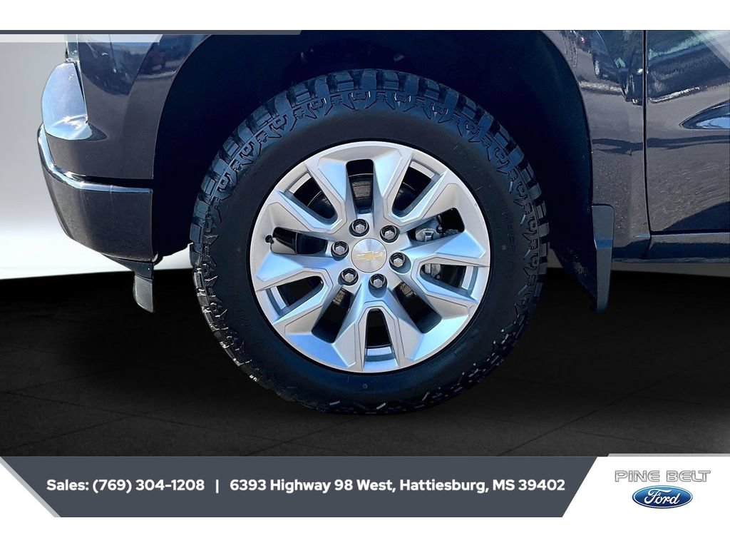 Used 2023 Chevrolet Silverado 1500 Custom AWD/4WD image 7