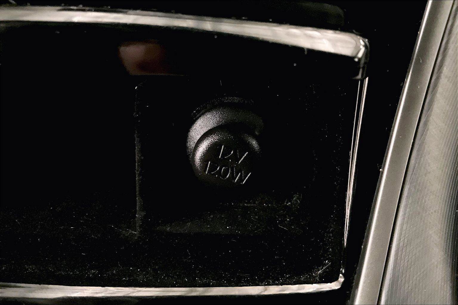 Used 2018 INFINITI Q60 3.0t Luxe w/ Sensory Package 3.0T Luxe image 31