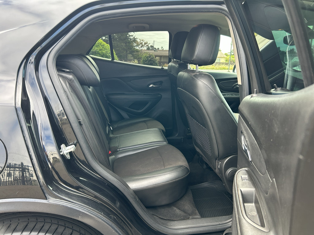 Used 2019 Buick Encore Preferred AWD/4WD image 29
